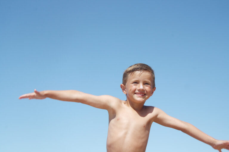 Kids sunscreen and children in the sun:  How to provide SPF for kids, while making it fun!
